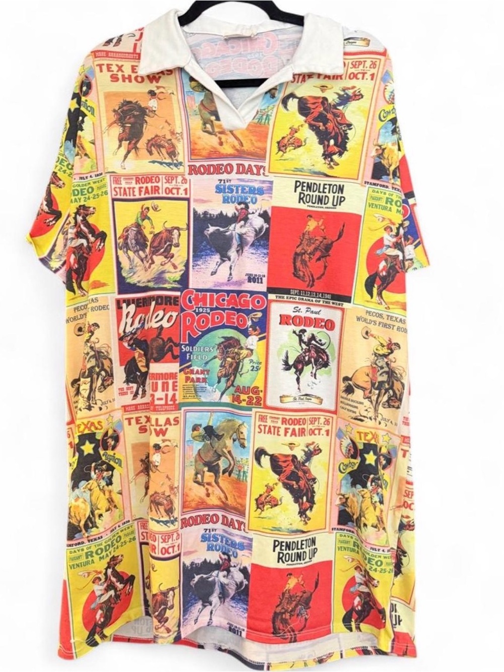 Avery Rodeo Poster Print Polo Shirt Women’s Medium Western Cowgirl